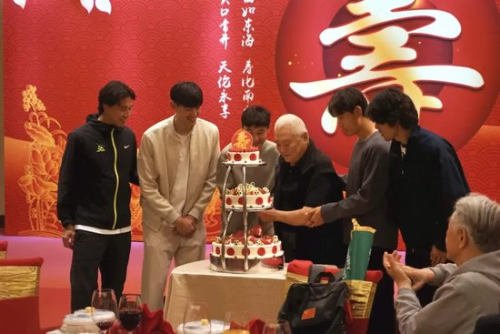 bbin宝盈集团向用户提供包括MMORPG、高级休闲游戏、网页游戏、社交游戏和移动互联网游戏介绍图片